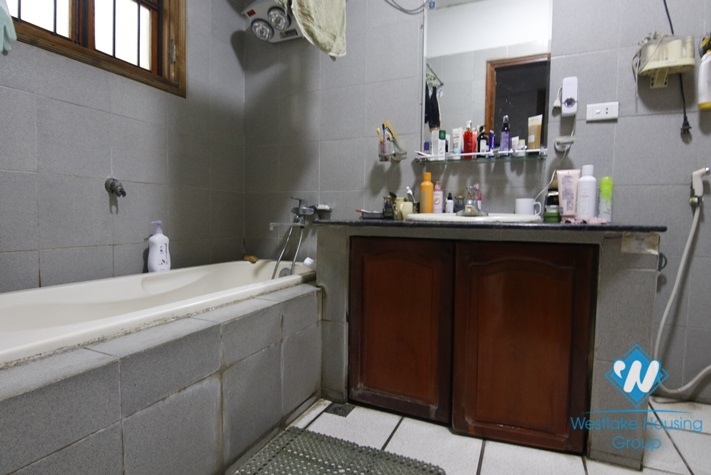 A three-bedroom house with a yard on Thuy Khue street, Ba Dinh