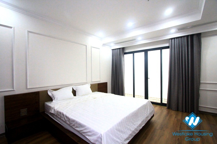 Big two-bedroom apartment for rent near Ba Trieu vincom