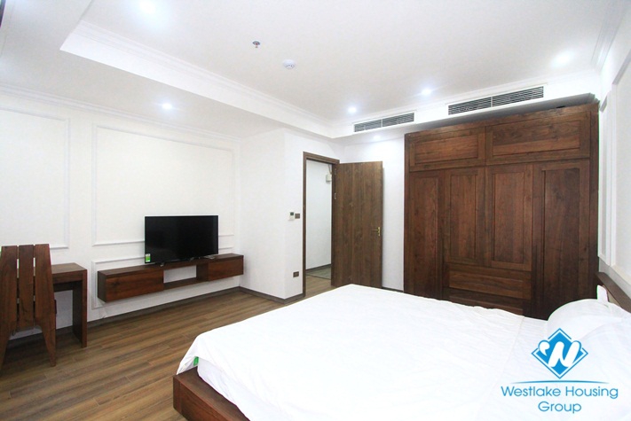 Big two-bedroom apartment for rent near Ba Trieu vincom