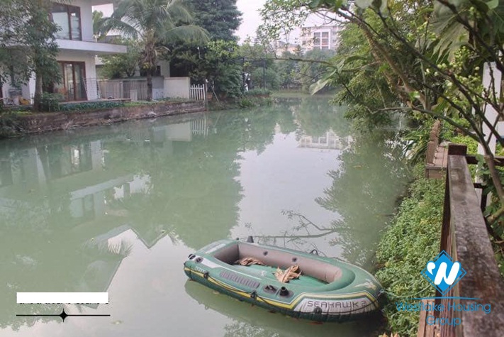 Modern 3 bedrooms villa for rent in Vinhomes Riverside, Long Bien district, Hanoi