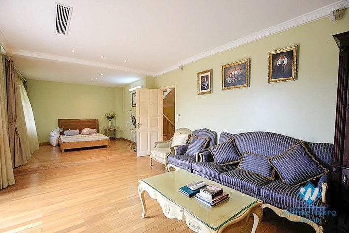 A majestic 4 bedroom villa for rent in Ciputra Compound C Block