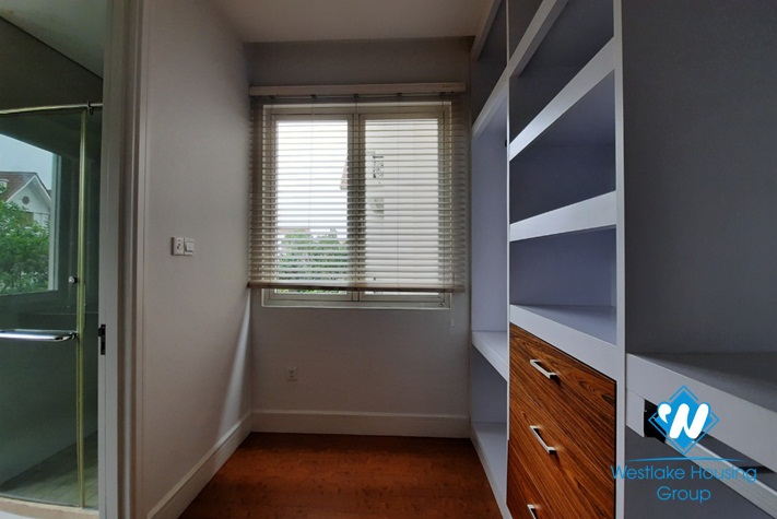 Modern unfurnished 4 bedrooms villa for rent in Vinhomes Riverside, Long Bien, Hanoi