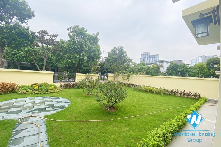 A good quality house for rent in Gamuda Garden, Yen so Park, Ha Noi.