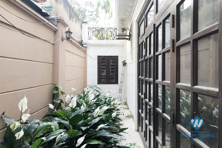 A love-at-the-first-sight-house for rent in Ciputra, Tay Ho
