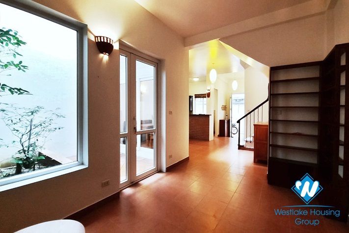 Green house with nice garden for rent in Bo De, Long Bien