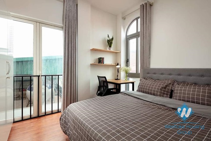 A lovely two bedrooms apartment for rent in Au Co, Tay Ho