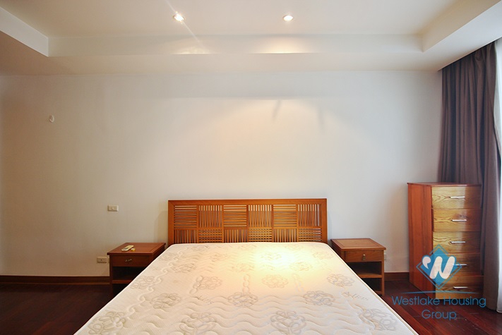 Lake view 03 bedrooms apartment with big balcony for rent in Tay Ho area