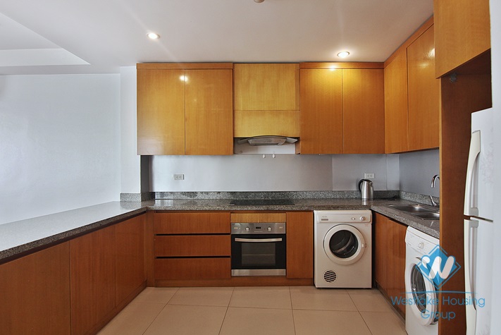 Lake view 03 bedrooms apartment with big balcony for rent in Tay Ho area
