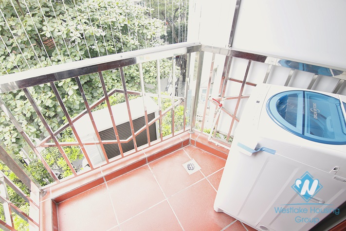 Lake view 2 bedrooms apartment for rent in Tran Vu, Truc Bach