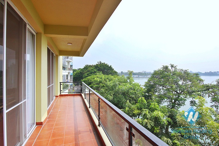 Lake view 03 bedrooms apartment with big balcony for rent in Tay Ho area