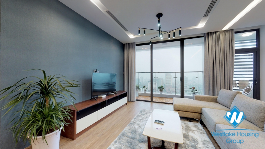 A beautiful and spacious 3 bedroom apartment for rent in Vinhomes Metropolis