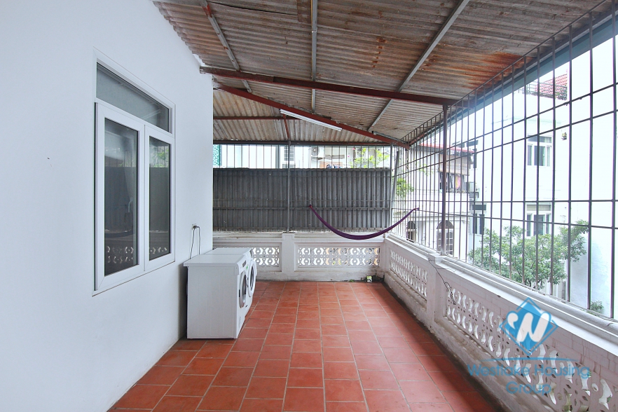 Nice house for rent in alley 111 Xuan Dieu st, Tay Ho District 