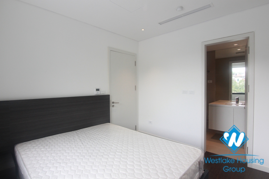 An elegant 1 bedroom apartment for rent on To Ngoc Van street, Tay Ho District