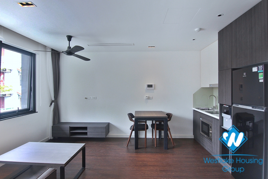An elegant 1 bedroom apartment for rent on To Ngoc Van street, Tay Ho District