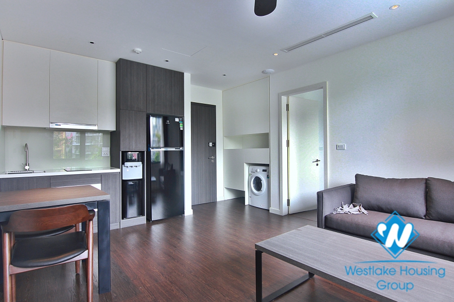 An elegant 1 bedroom apartment for rent on To Ngoc Van street, Tay Ho District