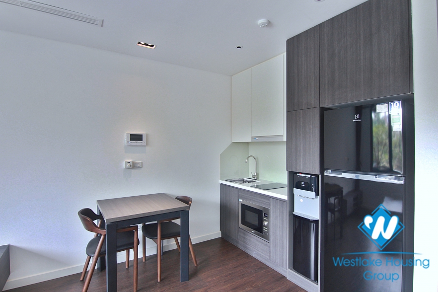 An elegant 1 bedroom apartment for rent on To Ngoc Van street, Tay Ho District