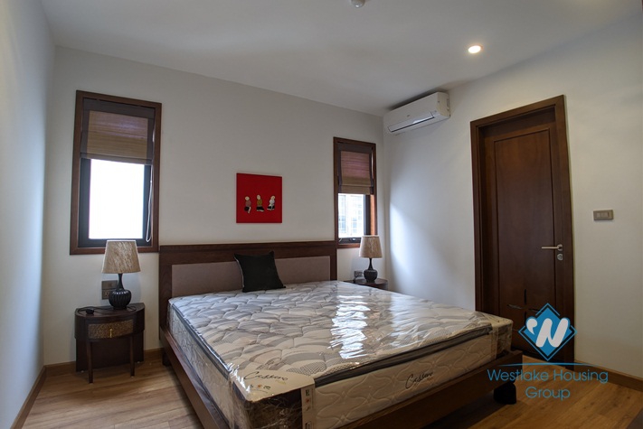 An amazingly beautiful 2 bedroom apartment for rent in Ba Dinh District