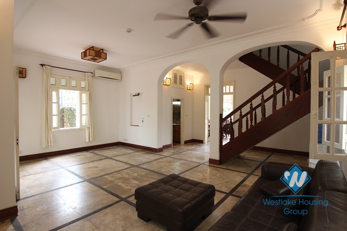 Four beds house for rent in To Ngoc Van alley, Tay Ho, Hanoi