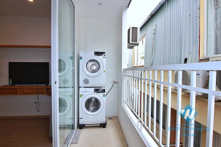 A cozy 2 bedroom apartment for rent on Dang Thai Mai street