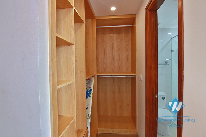 A cozy 2 bedroom apartment for rent on Dang Thai Mai street