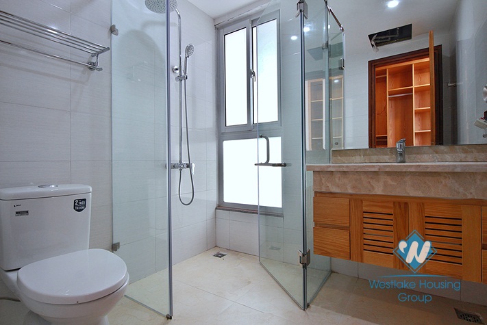 A cozy 2 bedroom apartment for rent on Dang Thai Mai street