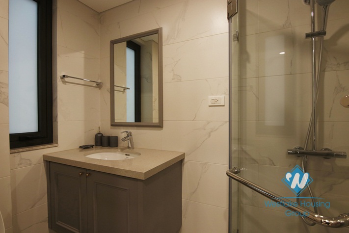 A modern, luxury 2 bedroom apartment for rent in Cau Giay District
