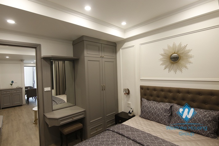 A modern, luxury 2 bedroom apartment for rent in Cau Giay District