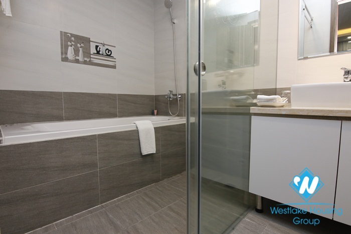 An elegant 1 bedroom apartment for rent in Cau Giay District