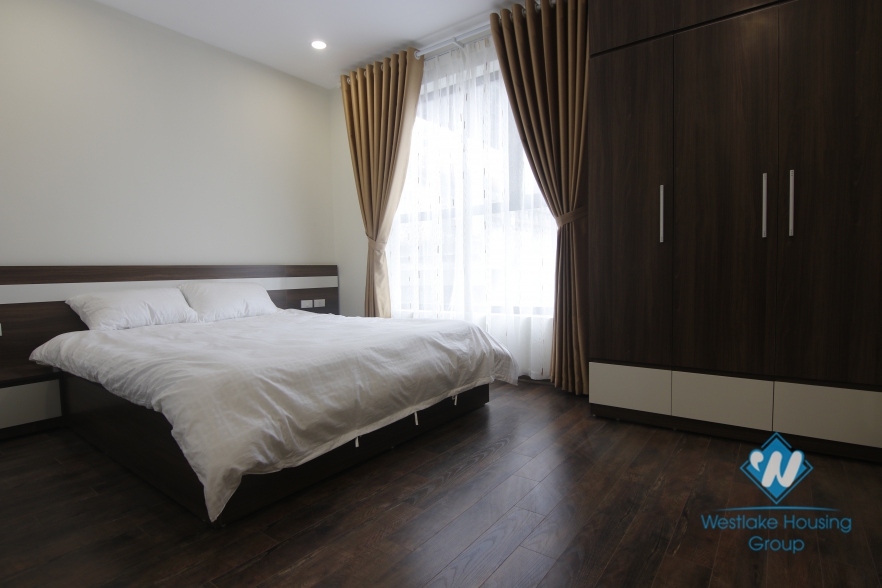 A serviced studio apartment for rent in Dao Tan street