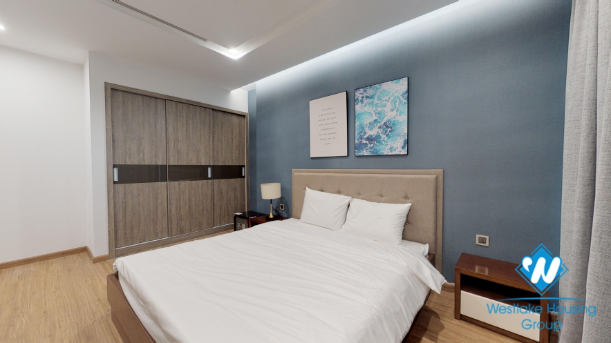 A beautiful and spacious 3 bedroom apartment for rent in Vinhomes Metropolis