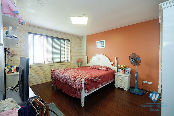 A wonderful penthouse apartment for rent in Ciputra E Tower