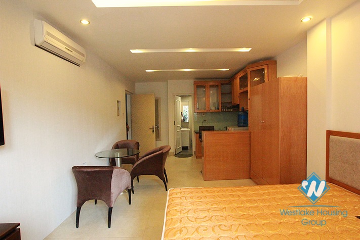 Beautiful studio apartment for rent in Dang Thai Mai St, Tay Ho, Ha Noi