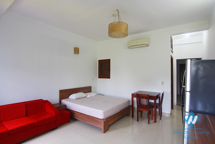 Beautiful studio for rent on 4th floor, 271 D Au Co, Tay Ho, Hanoi