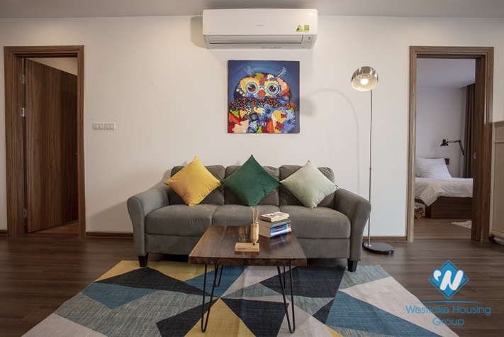 A lovely two bedroom apartment for rent in Cau Giay area