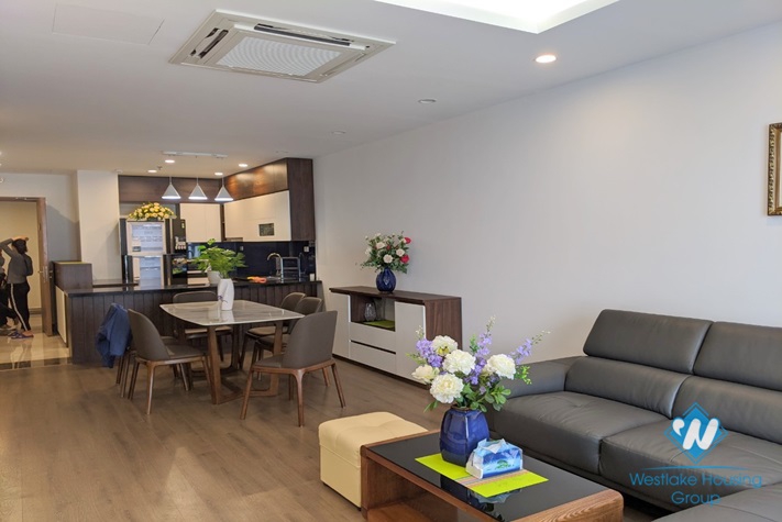 A lovely 3 bedroom apartment for rent in FLC Cau Giay