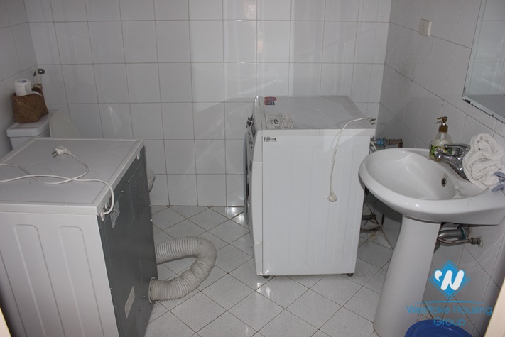 3-floor, unfurnished  house for rent in Xuan Dieu street