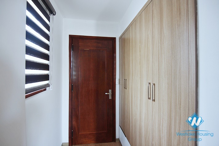 A beautiful apartment with 2 bedrooms in Tay Ho District, Ha Noi City