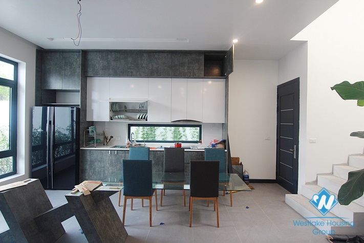Gorgeous house with 4 bedrooms for rent in Tay Ho District 