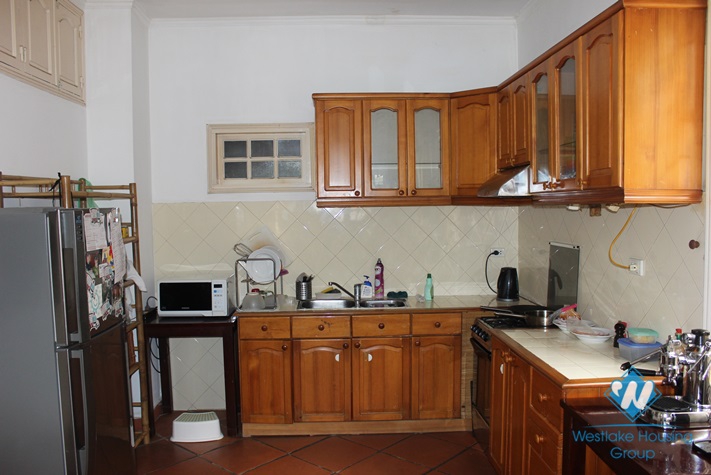 3-floor, unfurnished  house for rent in Xuan Dieu street