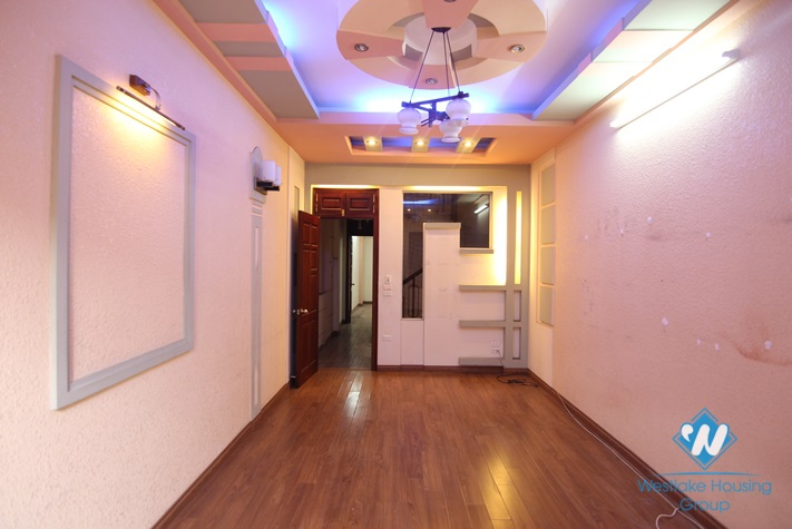Unfurnished house for rent in Dang Thai Mai street, Tay Ho, Hanoi
