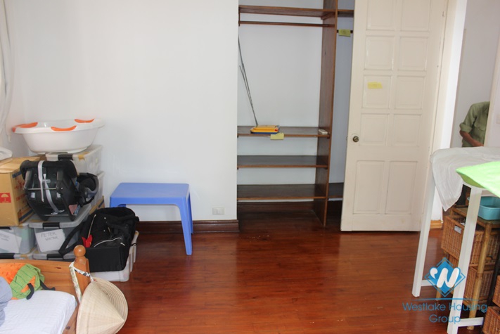 3-floor, unfurnished  house for rent in Xuan Dieu street