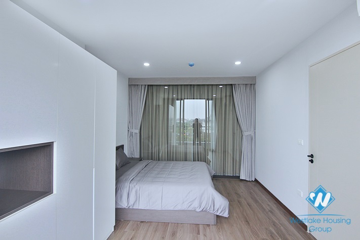 Adorable 2-bedroom apartment for rent in Trinh Cong Son