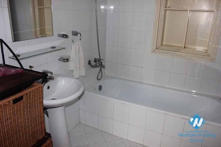 3-floor, unfurnished  house for rent in Xuan Dieu street