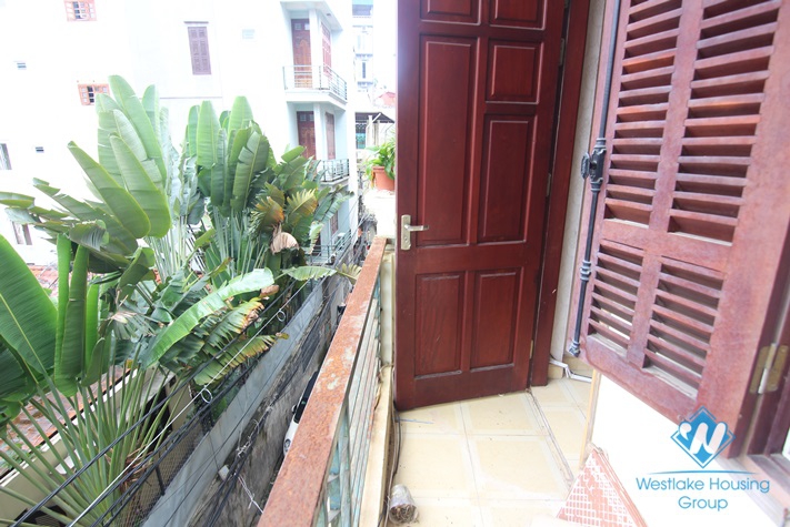 Unfurnished house for rent in Dang Thai Mai street, Tay Ho, Hanoi