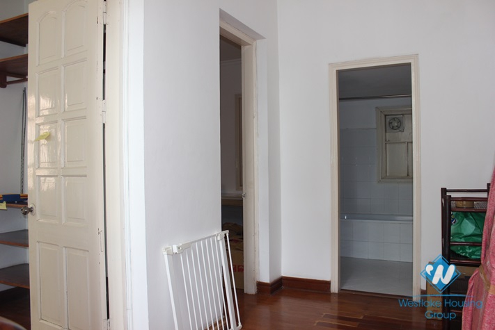 3-floor, unfurnished  house for rent in Xuan Dieu street