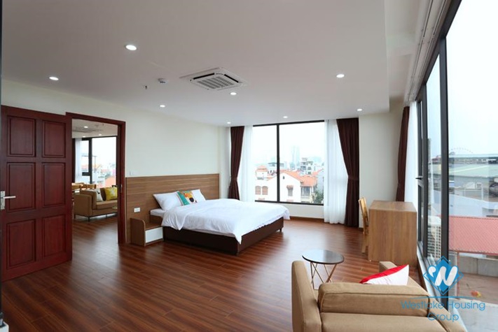 New and bright 02 bedrooms apartment for rent in Nhat Chieu st, Tay Ho District 
