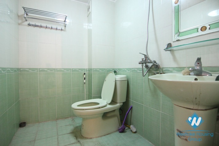 Unfurnished house for rent in Dang Thai Mai street, Tay Ho, Hanoi