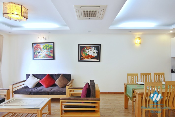 Nice apartment for rent in Tay Ho district , Ha Noi 