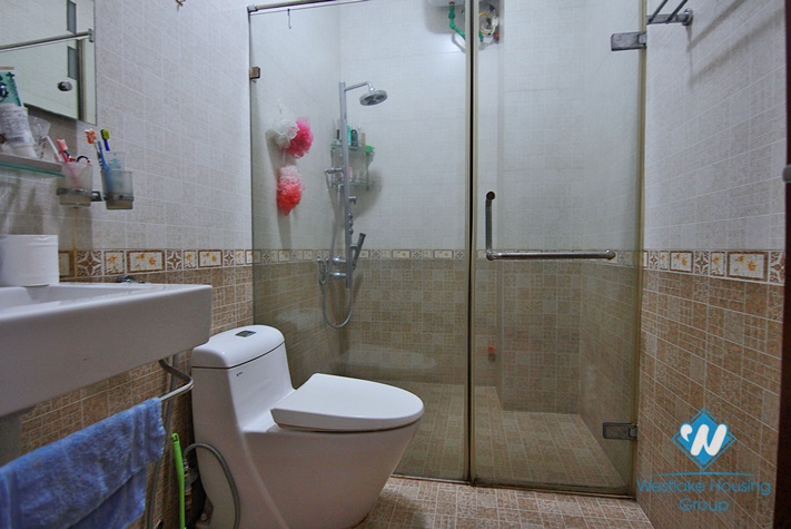 Beautiful house with wooden floor for rent in Au Co area, Tay Ho District 