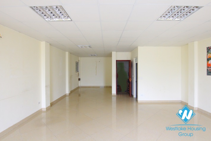 Nice office for rent in Tay Ho District